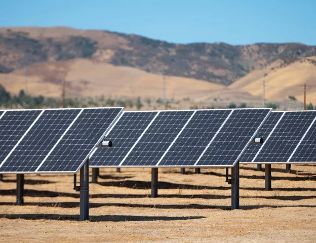 lancaster.solar-1399_-_use_as_header_photo.jpg