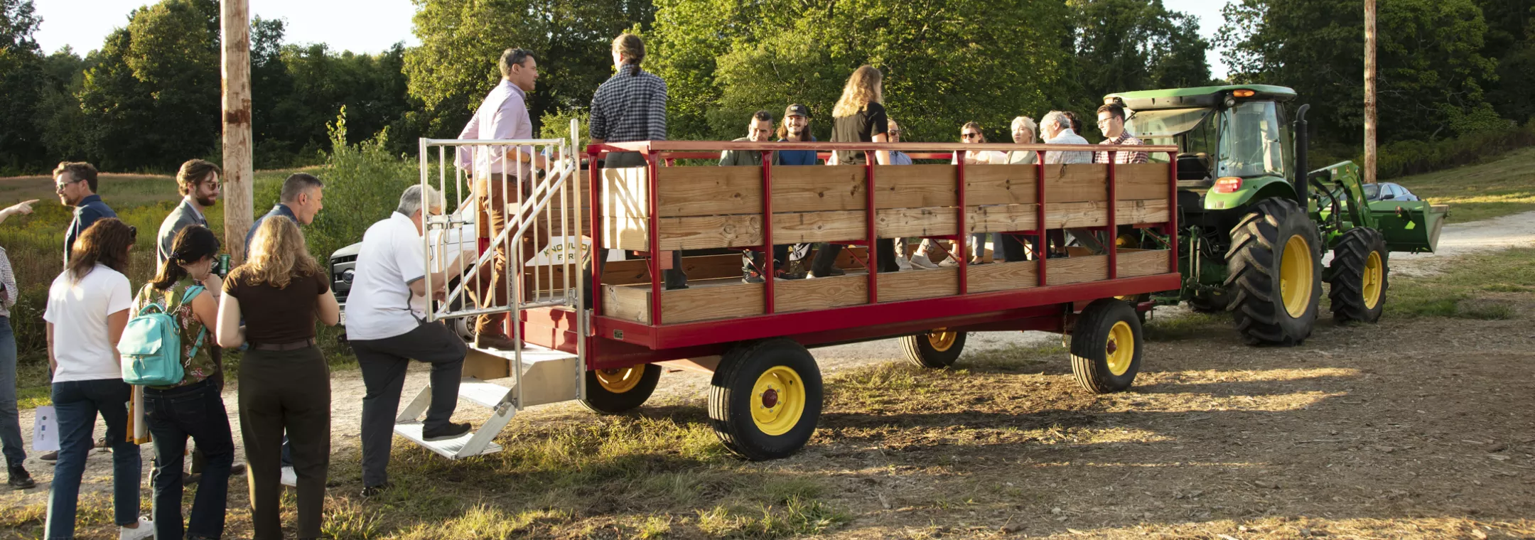 boarding tractor