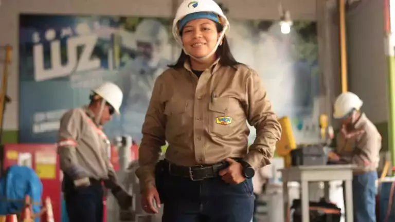 Woman in Hardhat