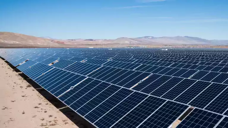 tech - solar panels in desert