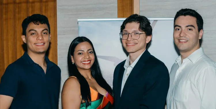 aes-energy4talent-participants-group-photo.jpg